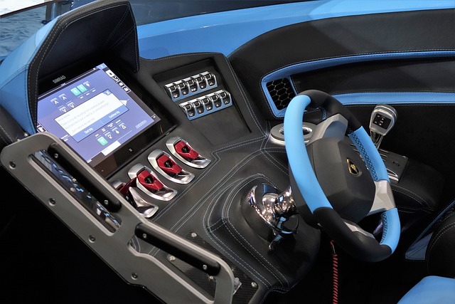 王钰栋在比 王钰栋在比